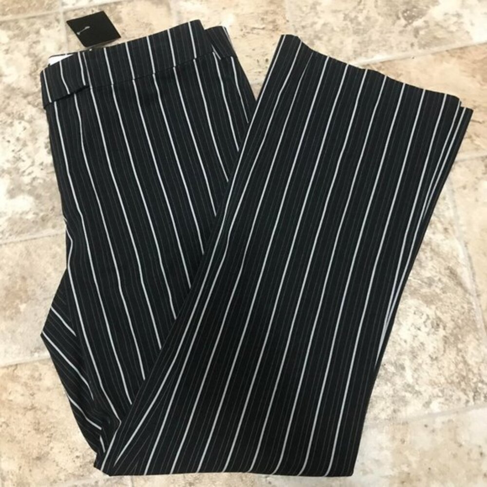 NWT Dana Buchman Navy/White Pinstripe Pants